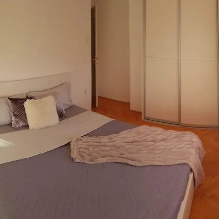 Apartman Marina *